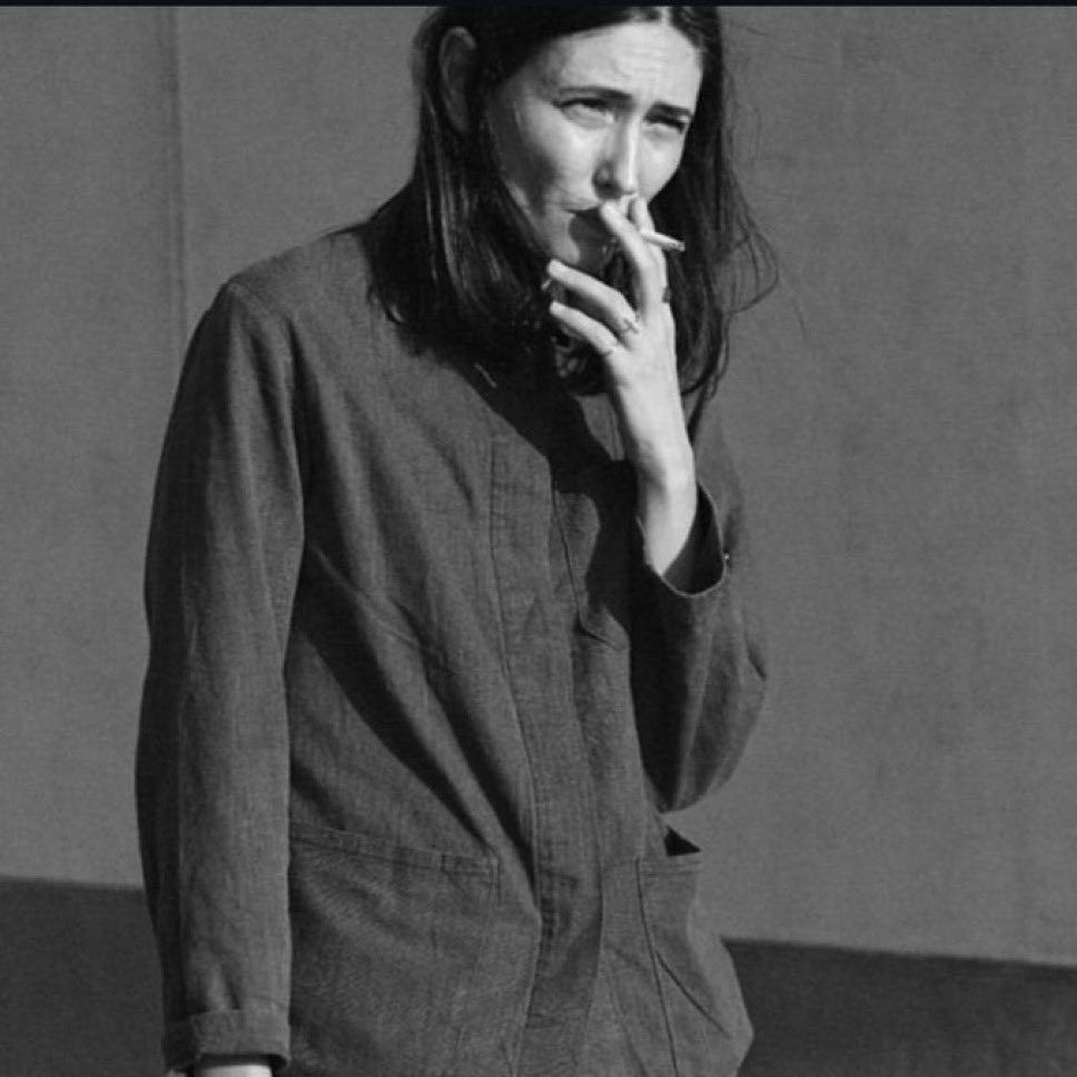 hereforzosia's tweet image. what do you call this genre of woman?