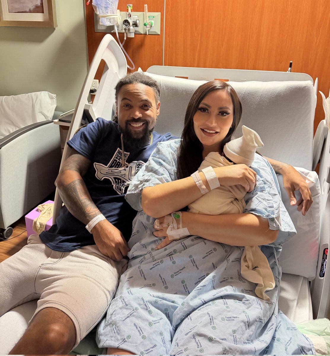 Elizabeth Ann Luttrell\, image size:1113x1200