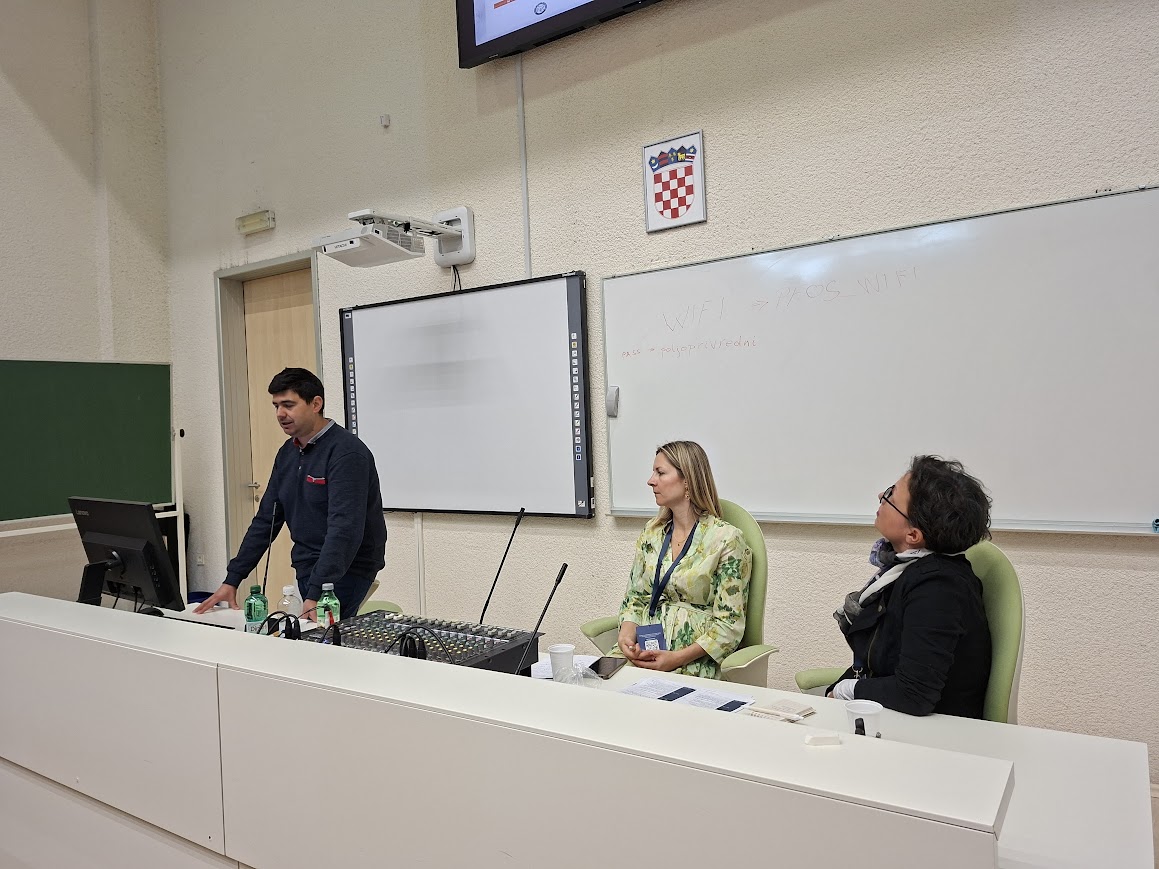 epi_prometheus's tweet photo. Our Prometheus project was presented at the 5th Dariah HR International Conference “Digital Humanities &amp; Heritage 2025,” organized by the Josip Juraj Strossmayer University of Osijek. https://t.co/dp6qIyhZX4