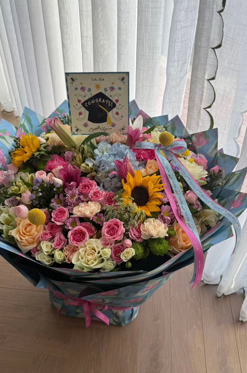 rrll3Il's tweet image. اخ افهمها 
احب هالمتجر قسم احسه يشبّع عيوني جمال