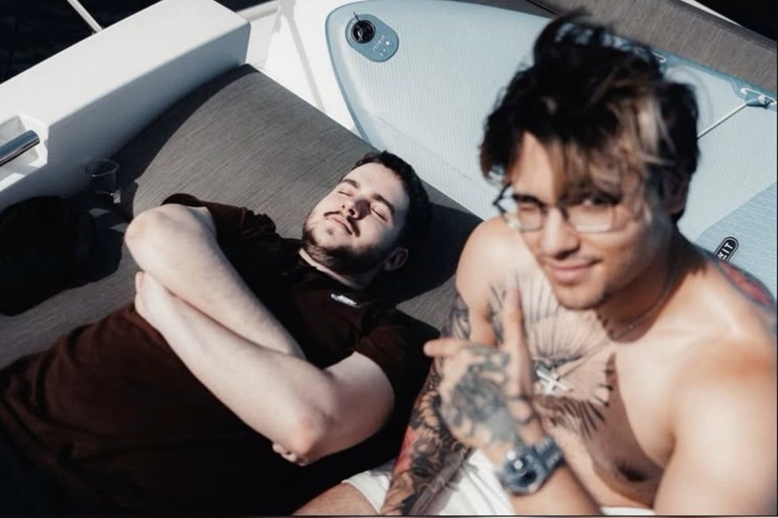 faze foid tweet media