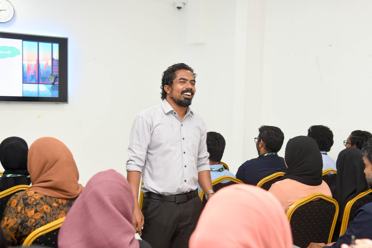 Today, a training session was conducted for our newly appointed Service Excellence staff by Head of PRM, Abdulla Mauroof. The training focused on delivering high-quality patient care and enhancing professional skills to ensure the best possible service experience.