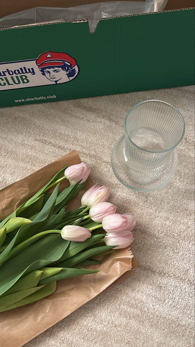 _BB7BB_'s tweet photo. اربع صور لورد 2025 :
🌷🌺🌸🌹 https://t.co/uwwF7WRvQ5