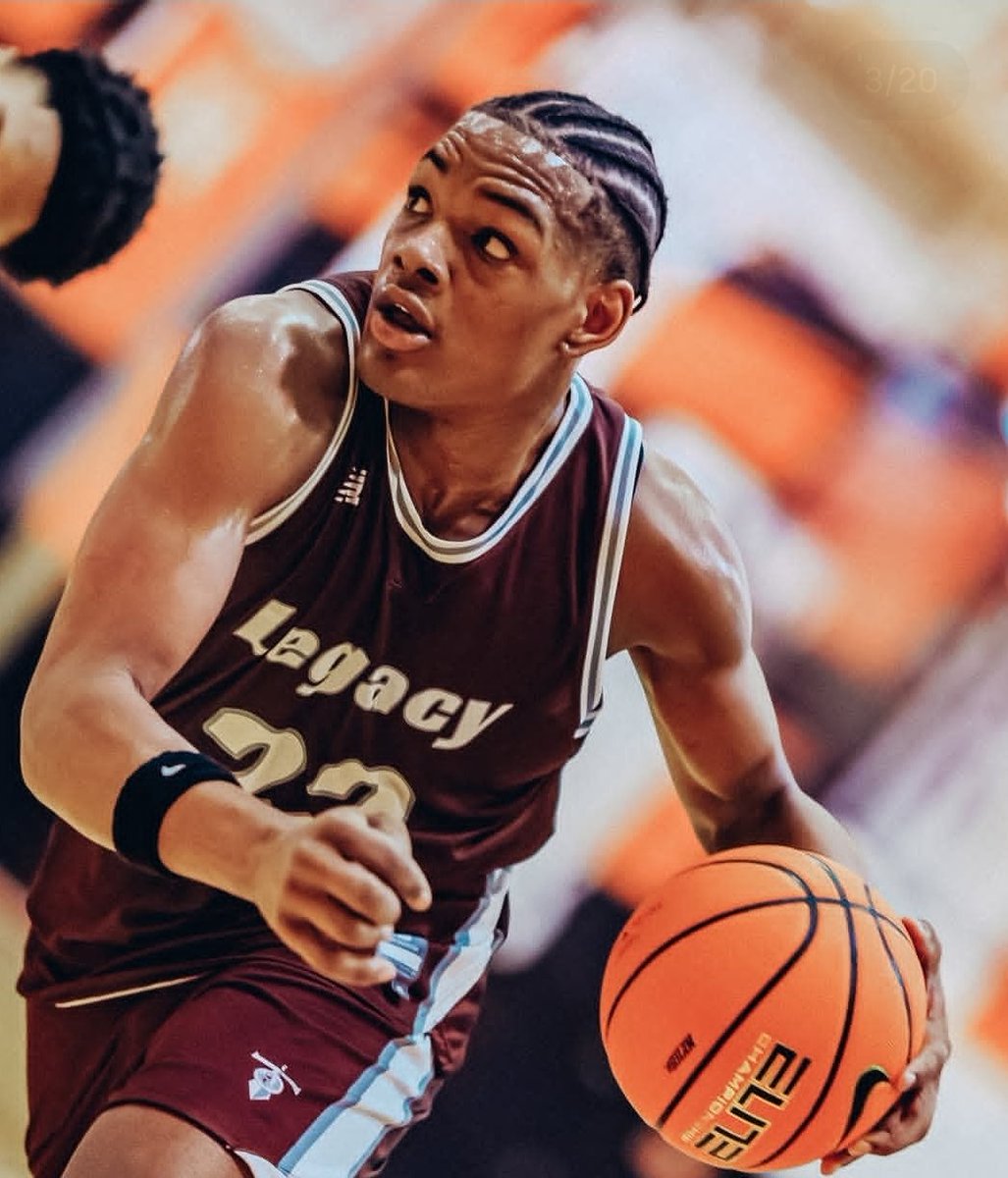 LSSSTitans's tweet image. &amp;gt;&amp;gt;&amp;gt; T I T A N S  W I N!! &amp;lt;&amp;lt;&amp;lt;
Great way to start the morning! 

Day 1 - Dr. Pepper Holiday Invitational @holiday_dallas 
@dallasathletics | Dec. 29-31

@MbbTitans  7️⃣2️⃣
Austin @LBJJagsHoops 5️⃣2️⃣

Titans led by @6brodrickk Waytt
21 pts | 9 rebs | 5 asst

@vtchaps | #theWay🤙🏾