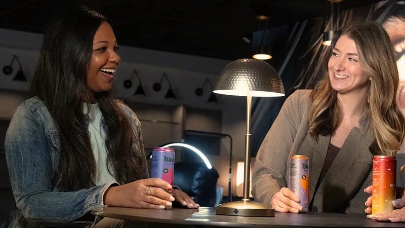 What if your 2026 resolution wasn’t “do more,” but “protect my energy”? Use these simple December indulgences—Head Spa, Spa Bar, hydration treatments, and facials—as your starting line. Read more: cstu.io/09de38 cstu.io/a3d17c