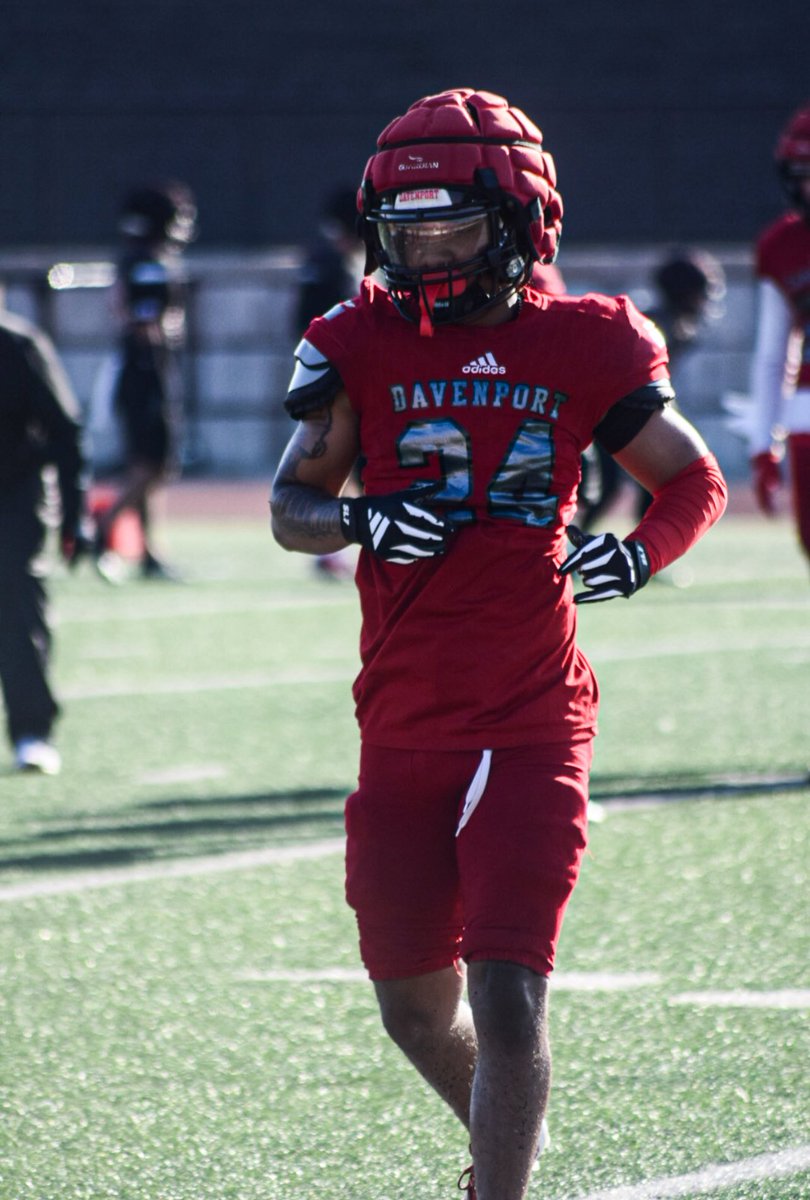 Transfer Portal Redshirt Soph DB
5'10 178
3-4 year eligibility
I am thankful for my opportunity at Davenport.