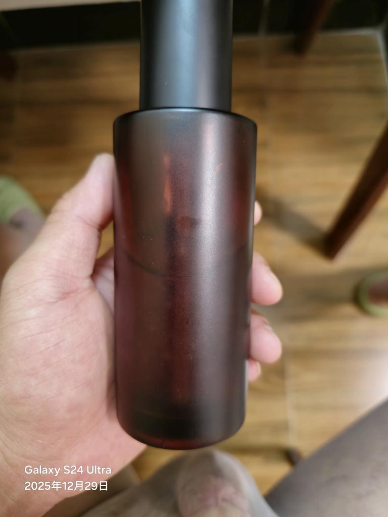 丝人空间 tweet media