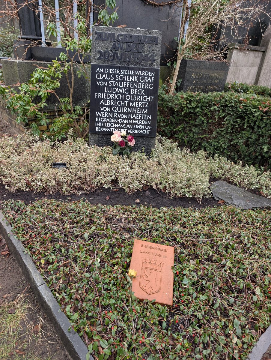 shaun7r's tweet image. So close to ending WW2 early ...... He paid the ultimate price for daring to end Adolf ......