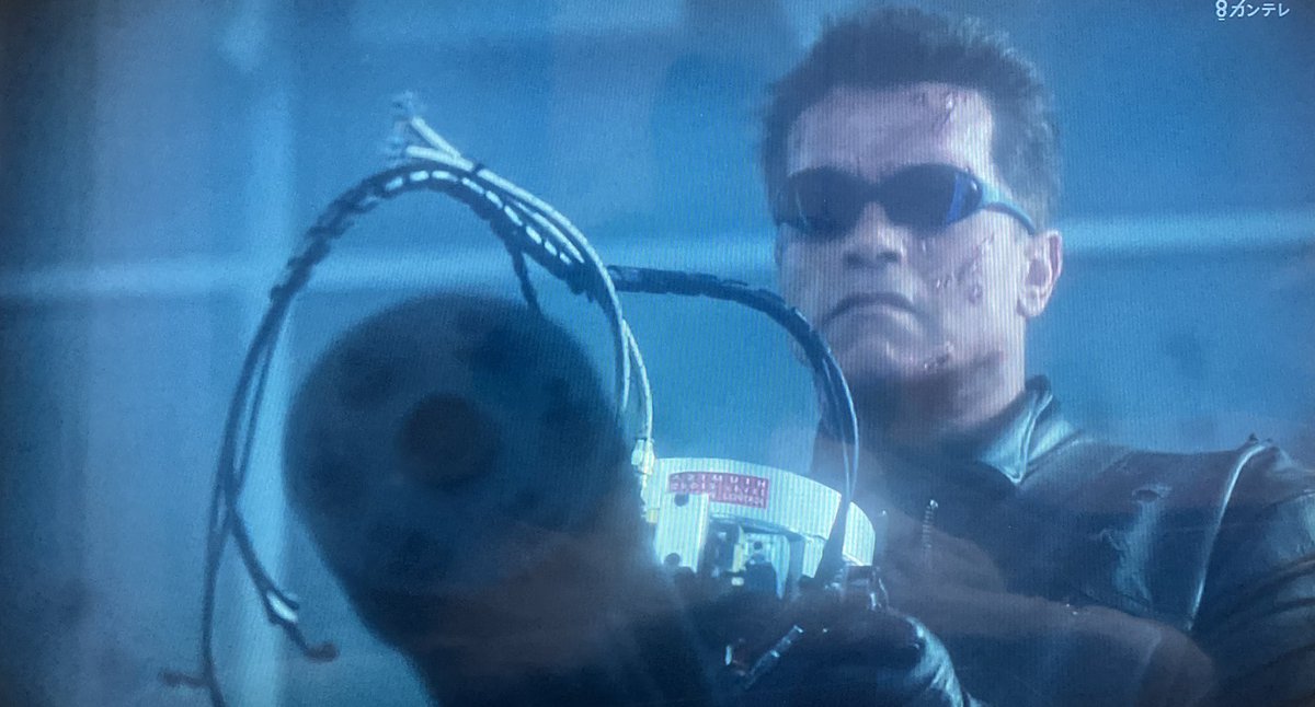 ターミネーター3って世間的には評判悪いみたいだけどアクションは良い