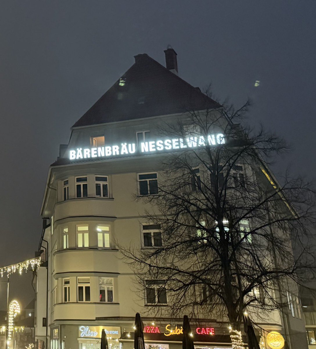 steffen_hoeg's tweet image. Feierabend.