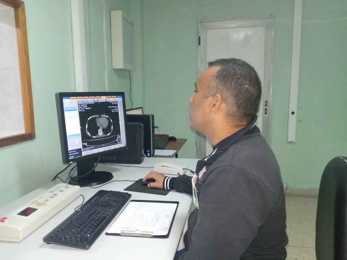 🩻Hoy se recuerda la inauguración del servicio de tomografía axial computarizada en el #HospitalGuevara. 📌El 29 de diciembre de 2004 comenzó oficialmente el uso de este importante medio diagnóstico, hecho que marcó un hito para la Medicina tunera #CubaPorLaVida <a href="/DtorDgsTunas/">Director General de Salud Las Tunas</a>