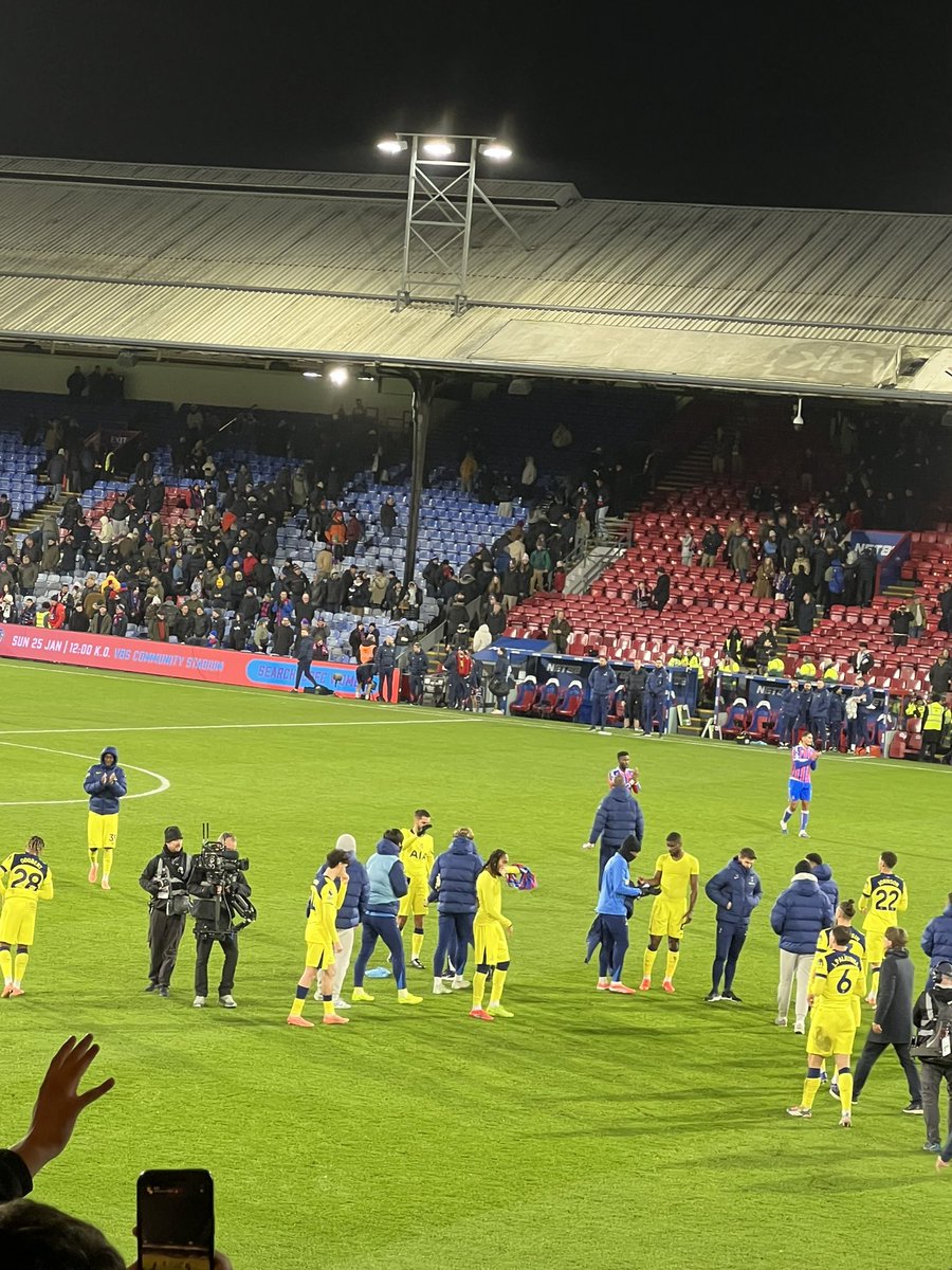 FUTSALJAM's tweet image. Jingle bells, jingle bells, jingle all the way. Oh what fun it is to watch Spurs win away! #COYS not the greatest game to watch but gritty and a much needed 3 points.