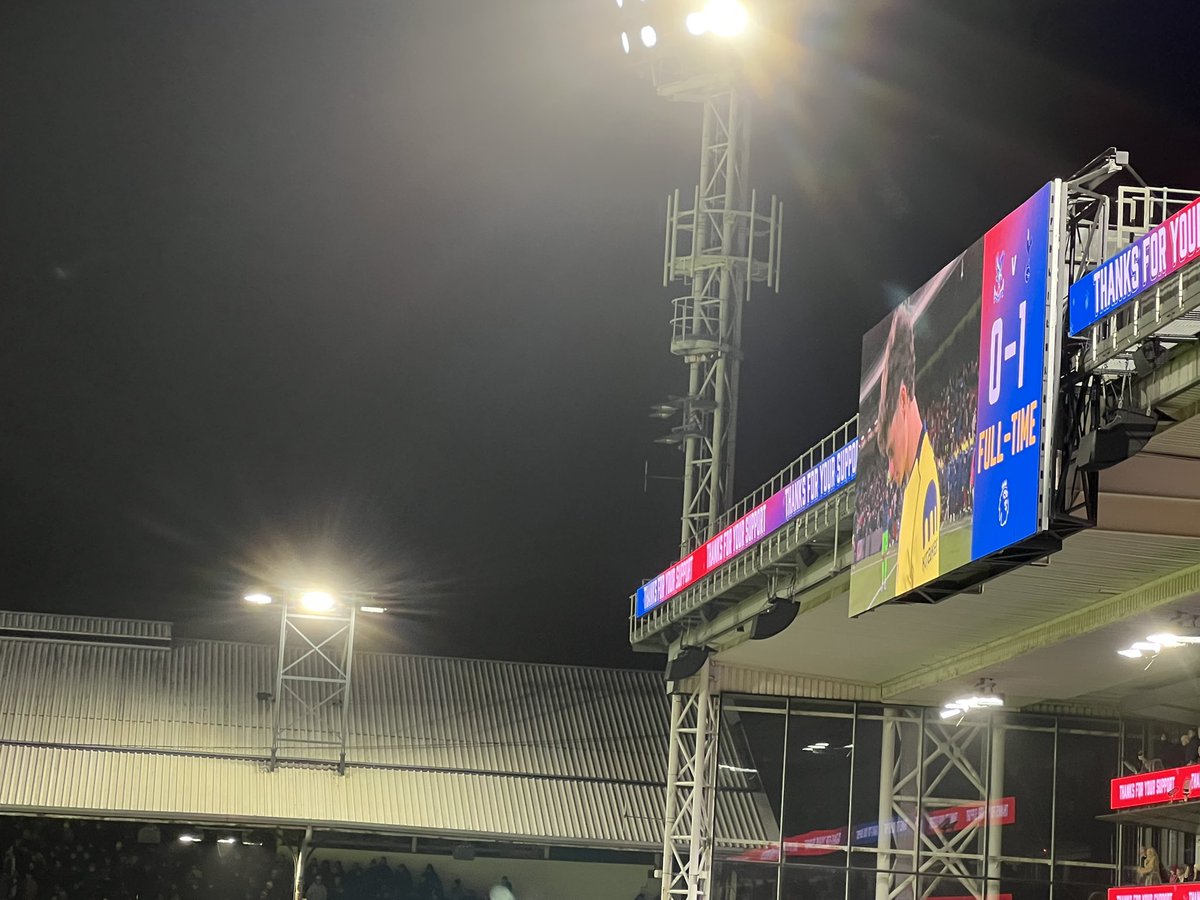 FUTSALJAM's tweet image. Jingle bells, jingle bells, jingle all the way. Oh what fun it is to watch Spurs win away! #COYS not the greatest game to watch but gritty and a much needed 3 points.