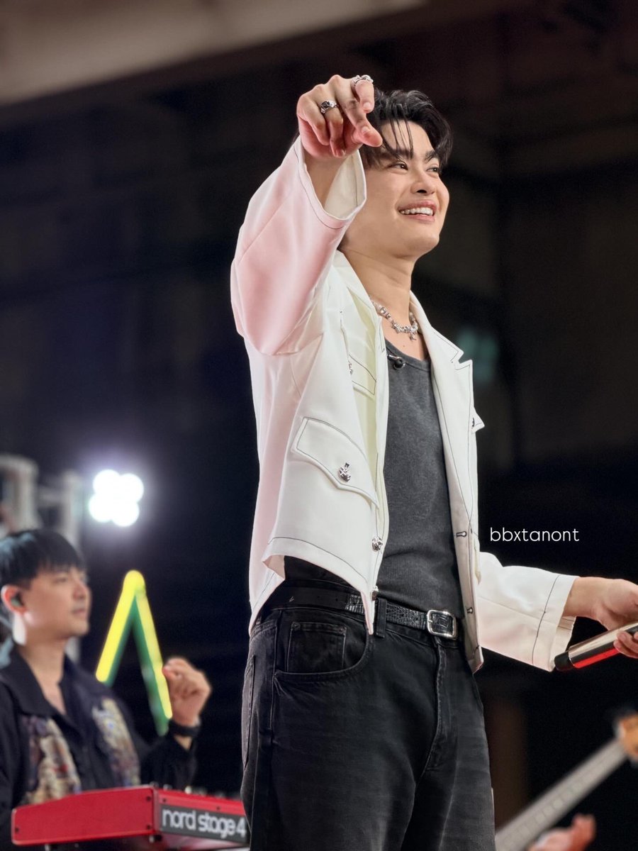 bb_biez's tweet image. 🤍

#NONTTANONT 
#AWCsTheSeasonOfGiving2026 
#NONTTANONTxGatewayEkamai