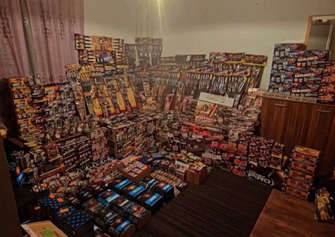 frankyknuckles🗝️ tweet media