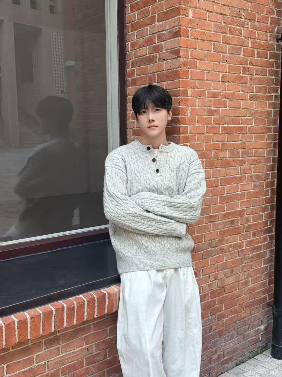 仔仔 男模版
坐标 江浙沪
全国可空🪂
喜欢主页QQ联系