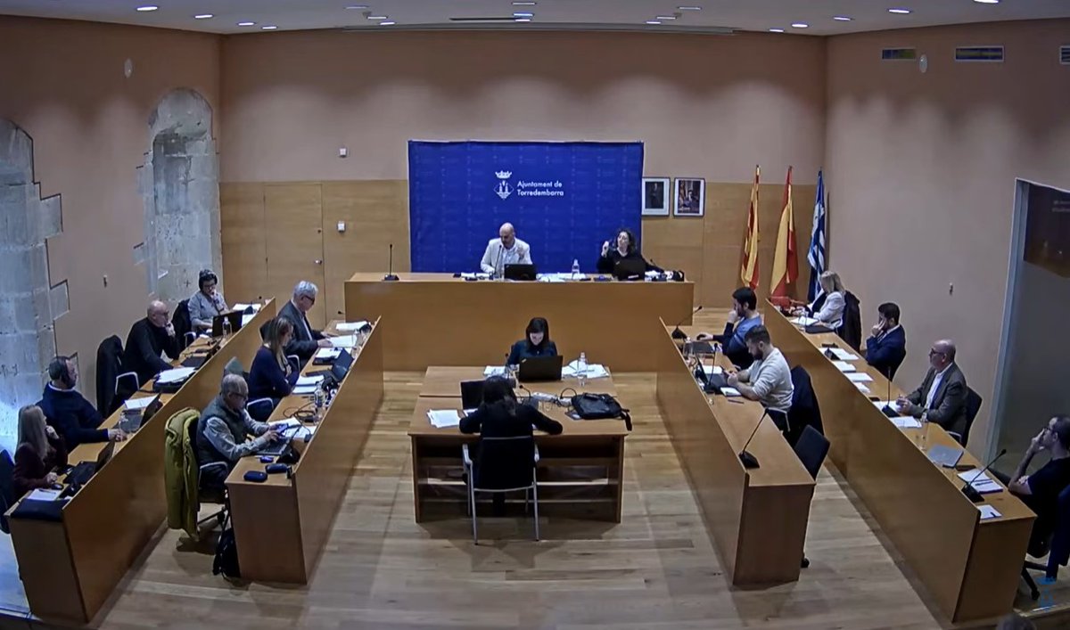 Ona la Torre 107.0FM tweet media