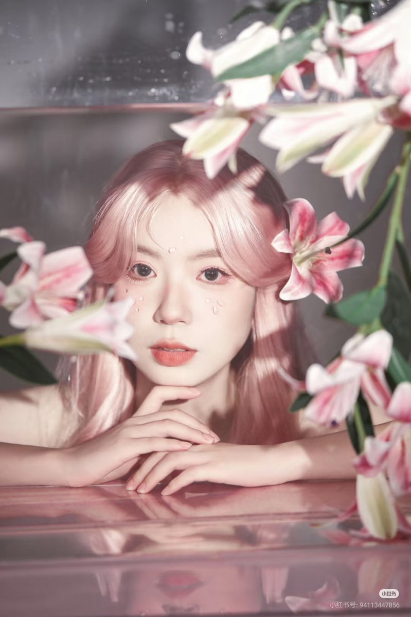 tem capítulo novo de satin 🌸🪡  spiritfanfiction.com/historia/satin… #sasusaku