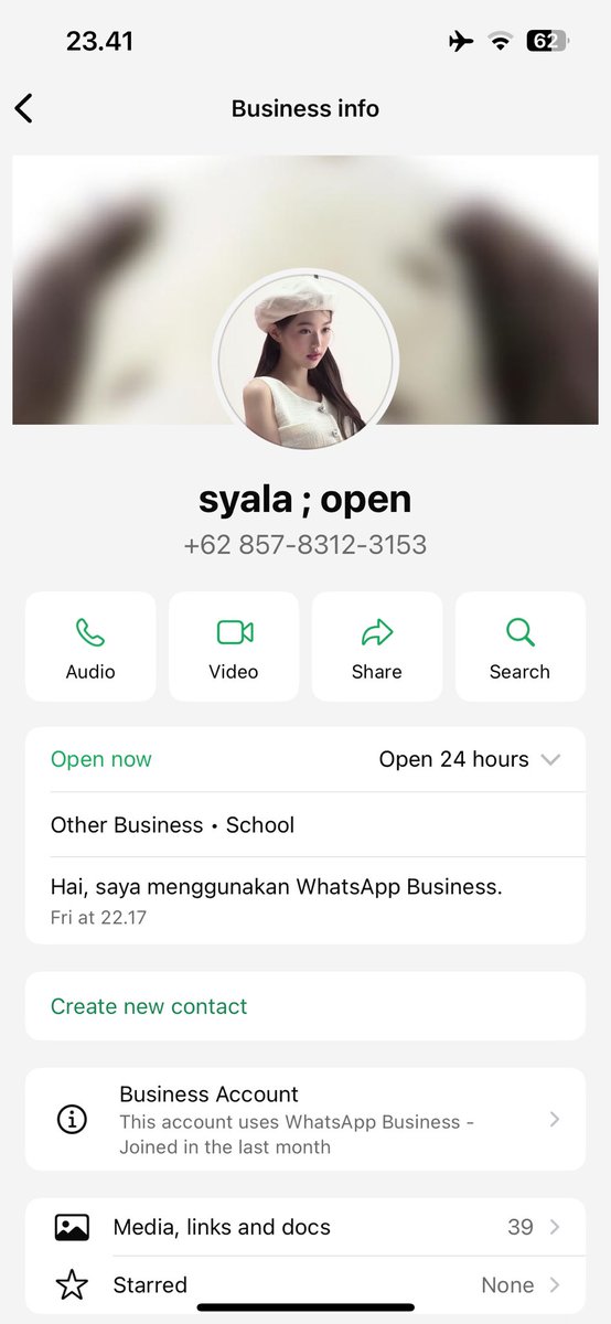 asyourb4e's tweet photo. ❗️HELP RT ❗️

temen temeeen jd akun tiktok ku ke banned &amp; aku kira ini jasanya udah trusted 😭😭😭 tapi ternyata kena tipuuu huhu nangis.. mana udah tf 810K…. @xxccgurl balikin duit aku please… 

#zonauang #zonajajan https://t.co/TRhpQKBB5X