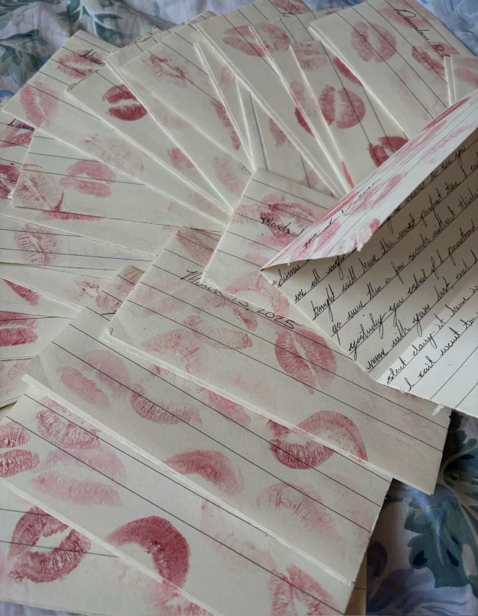 offhourstudios's tweet photo. love letters https://t.co/4Fn3rjxTZC