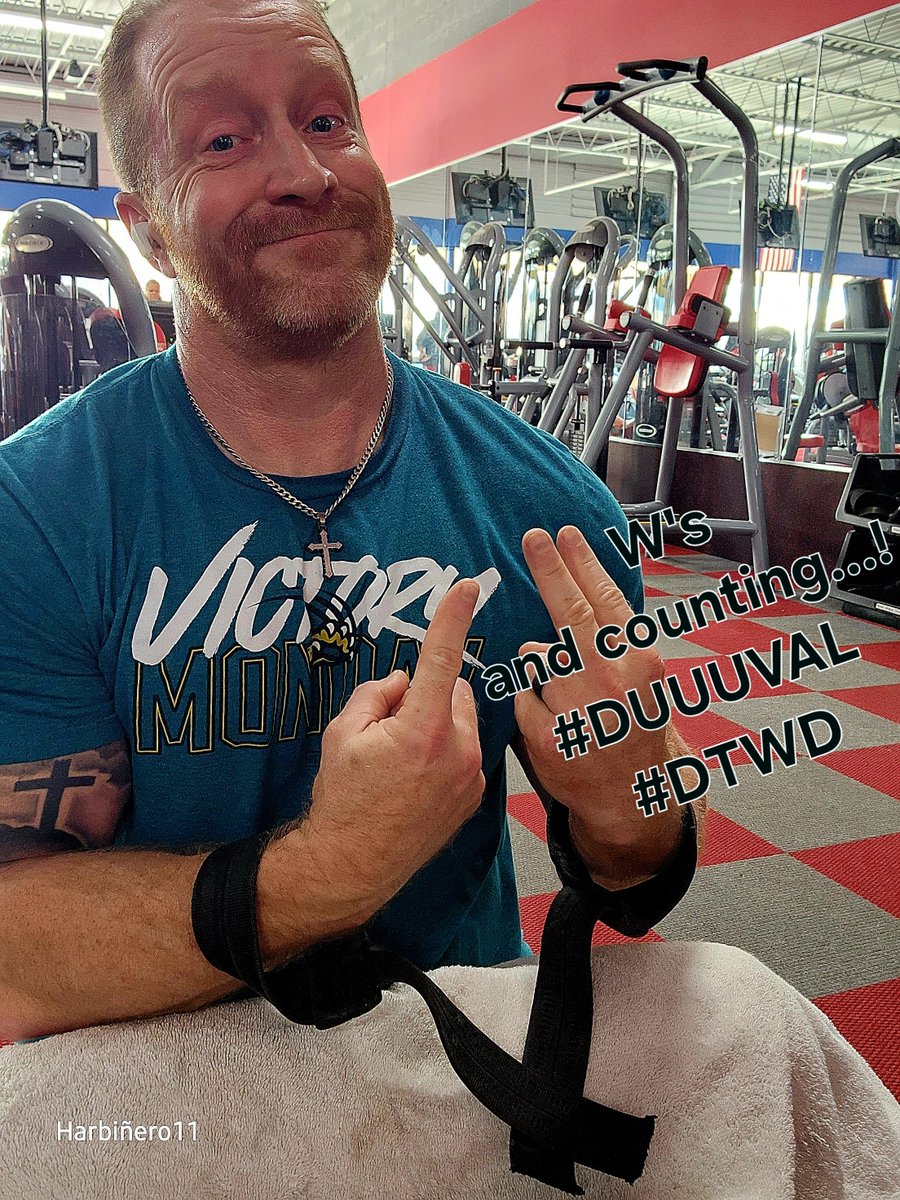 Harbinero's tweet photo. @Jaguars @BoldCityBrigade @DTWDoriginals AND COUNTING!!!
#DUUUVAL #DTWD https://t.co/agoGbnTlyr