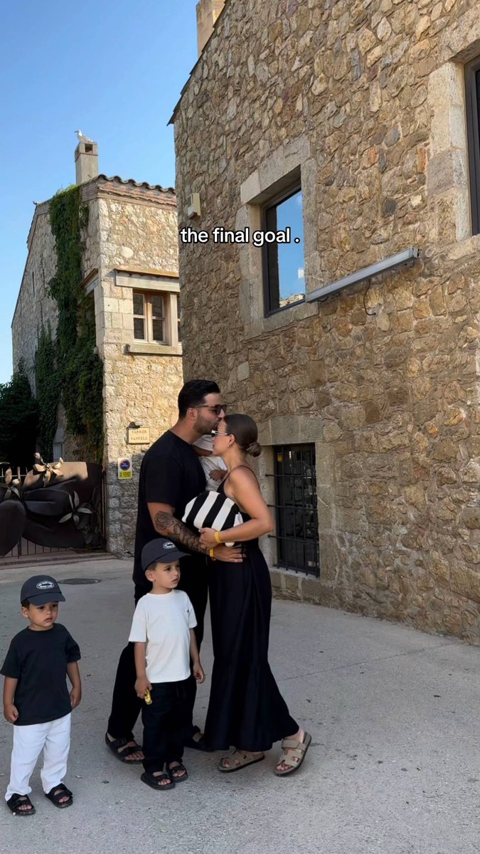 ♡ (@loversphotoss) on Twitter photo 