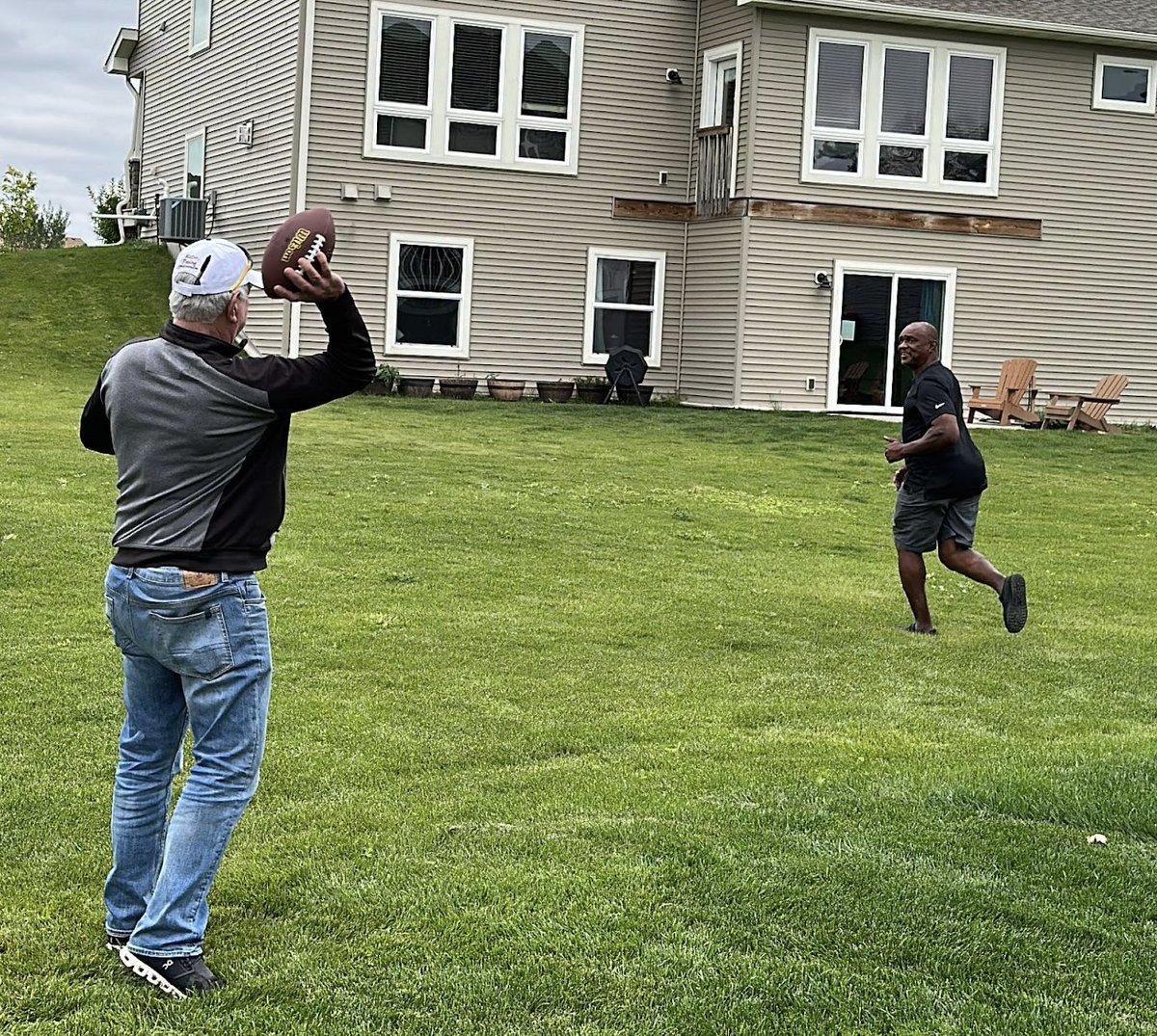 Sammy White tweet media