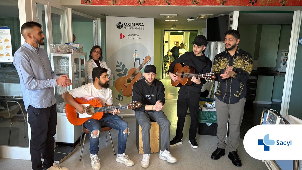 Salud_JCYL's tweet image. 🎶🎄 La rumba y el flamenco de Los Taberneros llenaron de música el Hospital de León, con actuaciones en Hemodiálisis y Oftalmología 

👏 Una iniciativa que ha llevado la alegría y un respiro emocional a #pacientes y profesionales estas fiestas 

saludcastillayleon.es/CHLeon/es/actu…