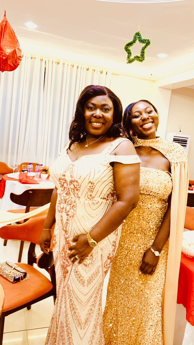 PsObed's tweet photo. MOS Dinner25’ 🥂🥂🥂 https://t.co/BLpuk0SOlr