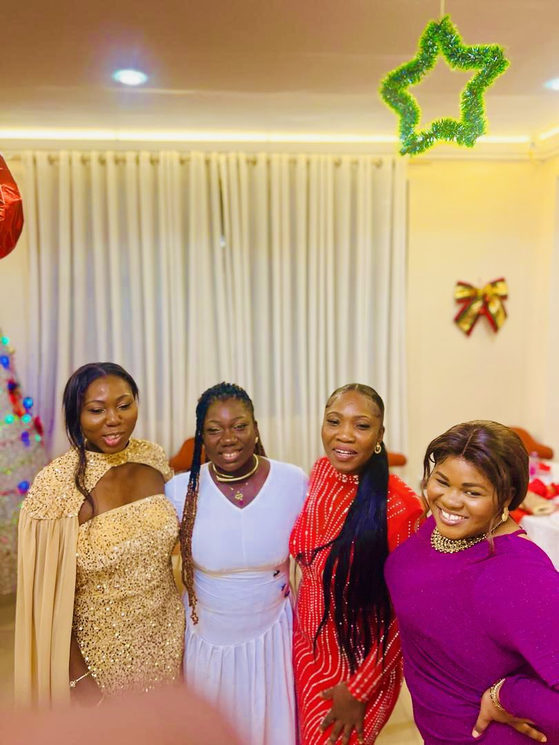 PsObed's tweet photo. MOS Dinner25’ 🥂🥂🥂 https://t.co/BLpuk0SOlr