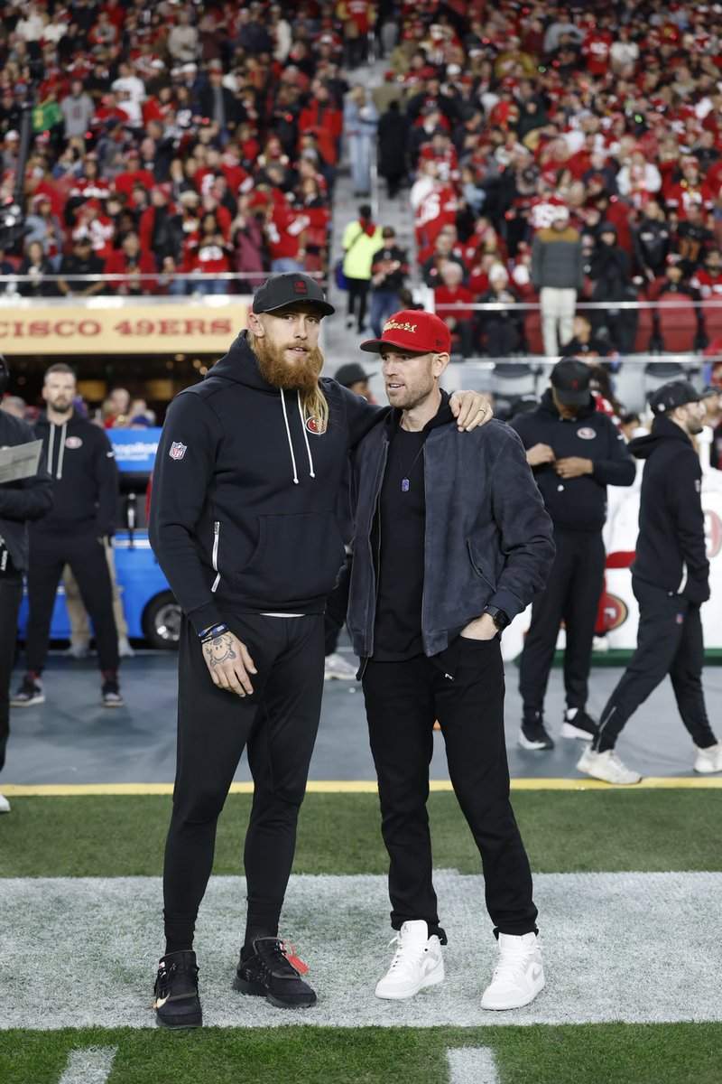 Robbie Gould tweet media