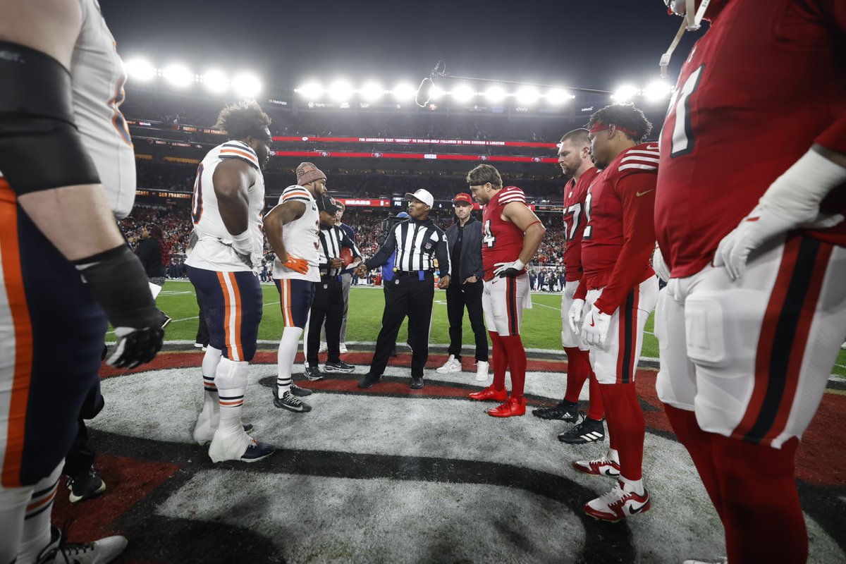 Robbie Gould tweet media