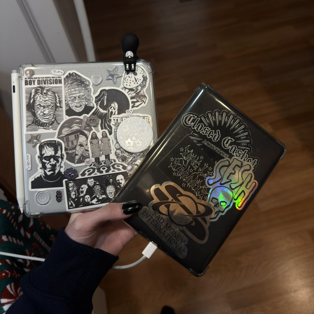 bf &amp; i's e-readers ₊˚⊹♡
