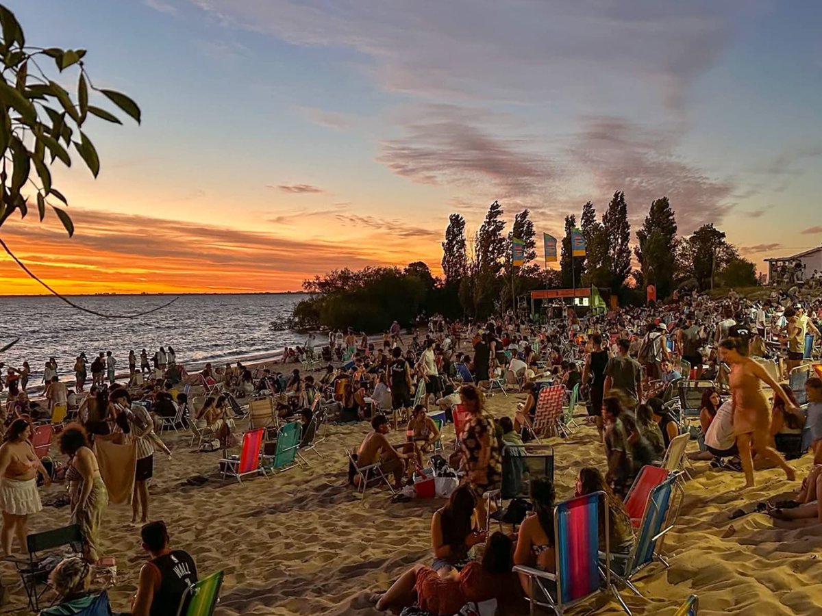 agiossa's tweet image. Ana Claudia Caram, subsecretaria del Ministerio de Turismo, dijo que hay buenas señales sobre un incremento en la cantidad de visitantes y apuntó a mantener la calidad de los servicios
rionegrodigital.uy/ministerio-de-…