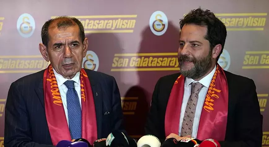 Galatasaray eski başkanvekili Erden Timur tutuklama talebiyle mahkemeye sevk edildi.

Terörizmin finansmanı ve aklama bürosu dosyasını devraldı.

Devlet yarına bırakmış ama anlaşılan o ki yanına bırakmayacak.