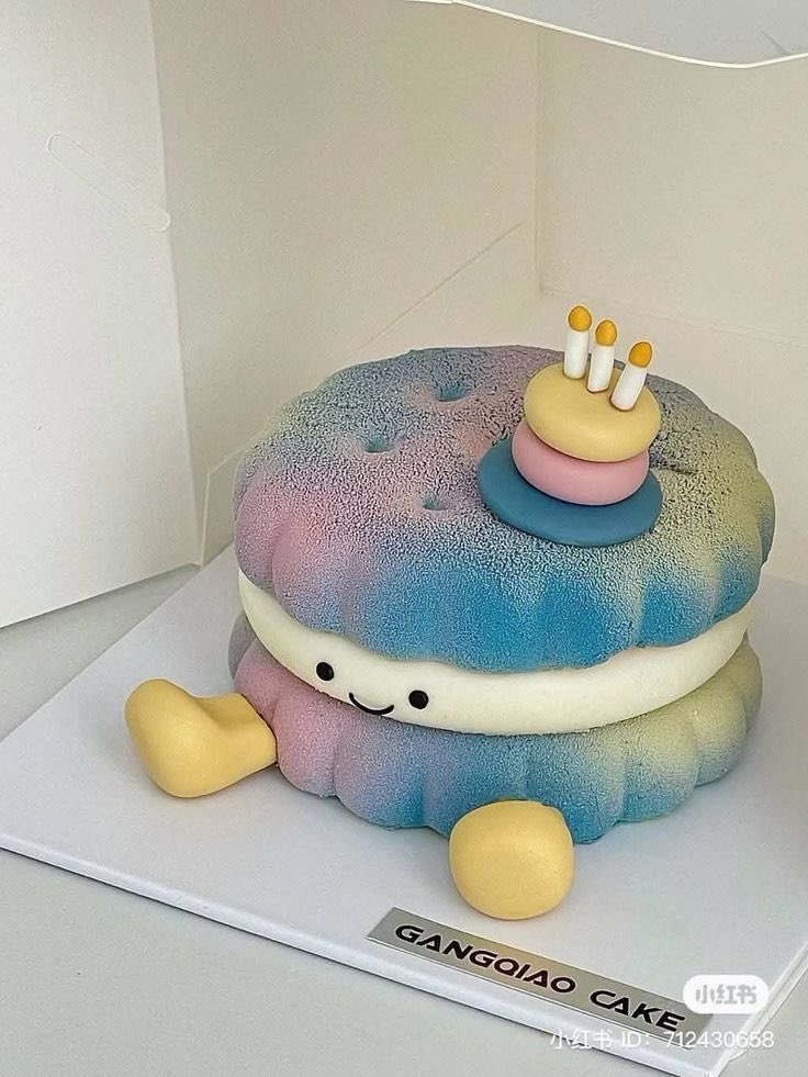 happy bday to my favorite musician <a href="/THTSTXRBCY/">THEO.</a> ! I brought you some gifts, hope they will make your day even more colorful than they are usually. wish you that all your dreams to come true and that one day I will hear your music in some Disney movie. once again happy bday! 💟🎂🎉