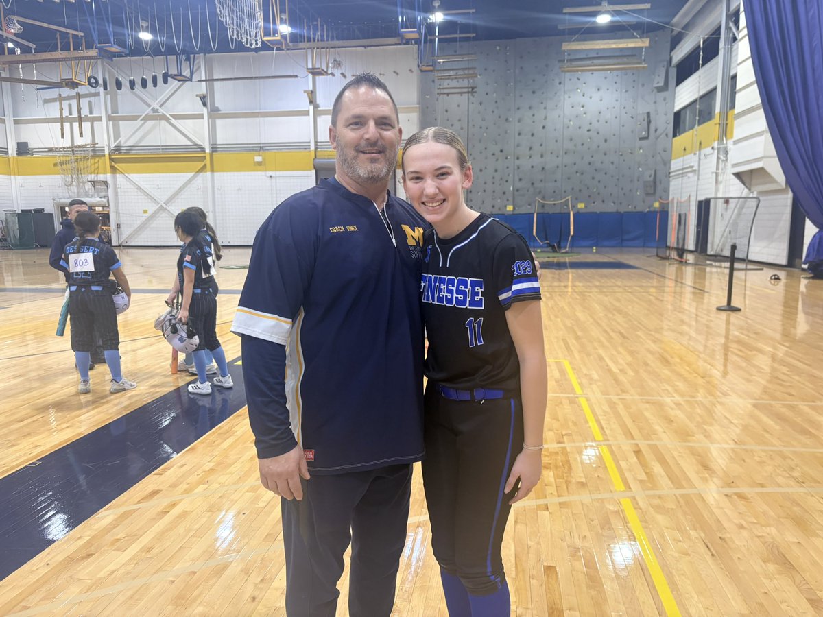 CharlotteBates2029 tweet media