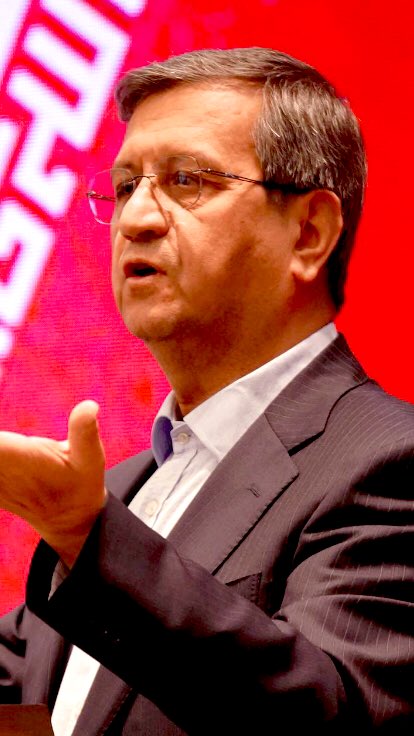 تورا زدند واستیضاح کردند وقسم جلاله خوردند تا دلارهای ازقدیم جمع آوری کرده خودرا به ۱۵۰ هزارتومان بفروشند.
هرروز فریاد عدالت ومعیشت سر میدهند به مانند دزدی که در میان جمعیت فریاد میزند دزد را بگیرید .