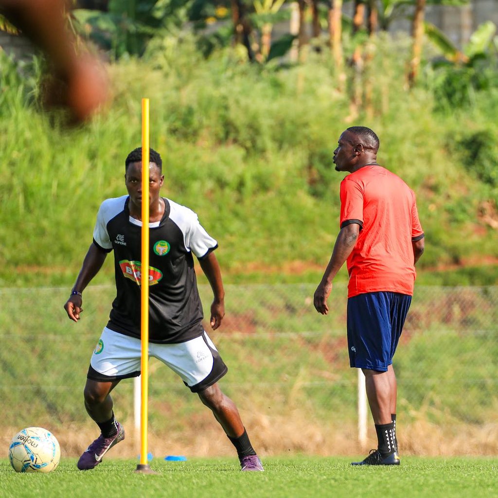 Bulfc1's tweet image. Alex Isabirye’s first training session at BUL FC