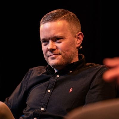 Their is one thing all #MUFC fans  agree with... we all hate this Clown

Day #1 campaign  all United Fans unfollow <a href="/markgoldbridge/">Mark Goldbridge</a>  and entire United Satand