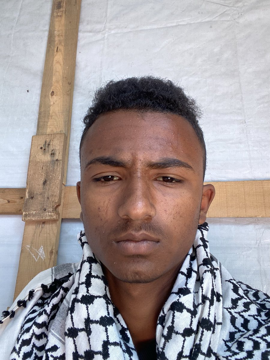 HamdanObaid2007's tweet photo. When someone says: "I don't know how to help"?

But all I'm asking is for people share and leave a dot.

To donate 👇👇

3 replies — even dots — can break the
 algorithm😭

https://t.co/DrhhXWQbbB https://t.co/FgKT7bwsPy