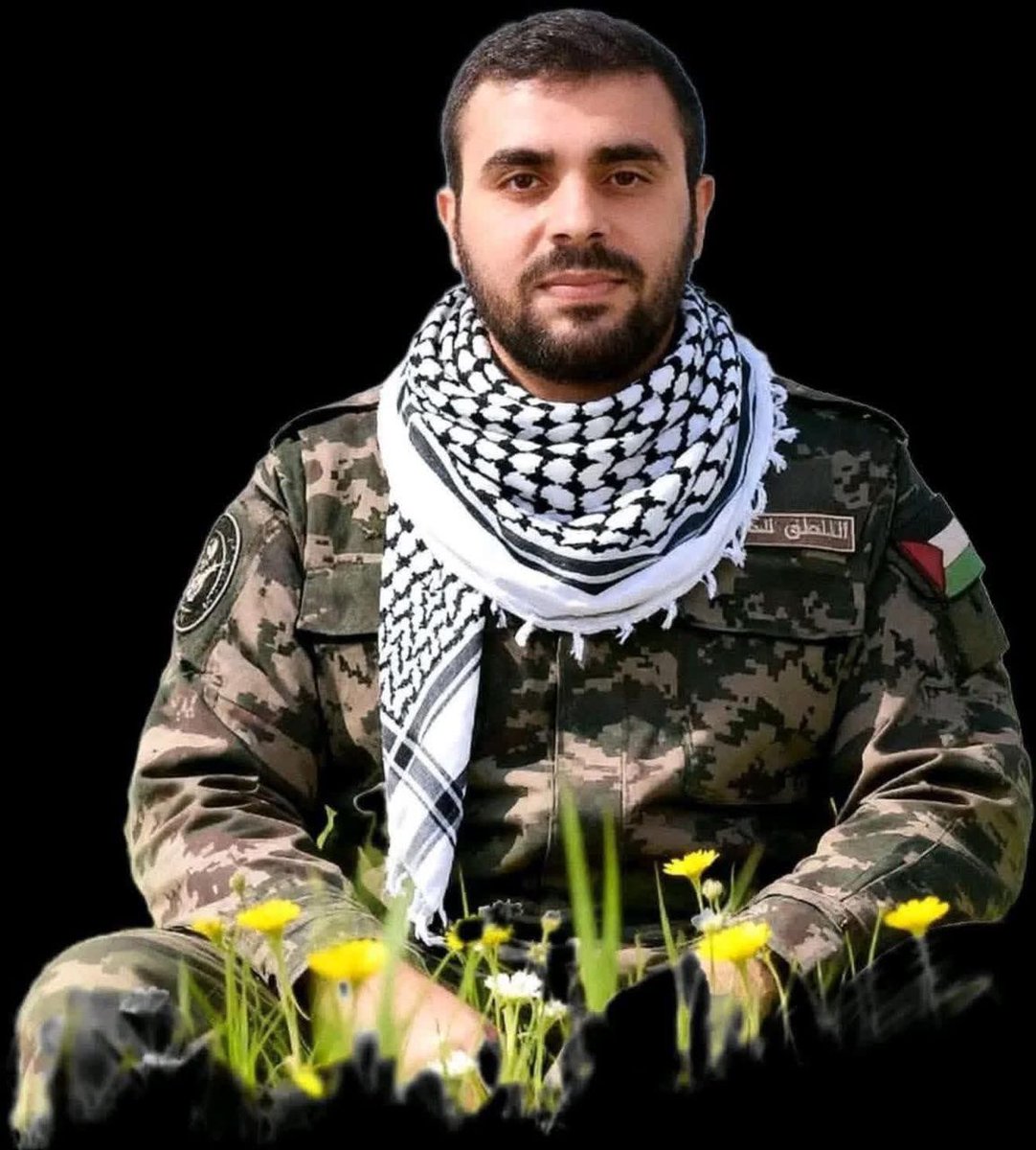 hmod_yahya's tweet photo. الشهداء لا يموتون فهم أحياء عند ربهم يرزقون، أما الأموات فنحن المسلمون غثاء كغثاء السيل . https://t.co/X0XczxyiQs