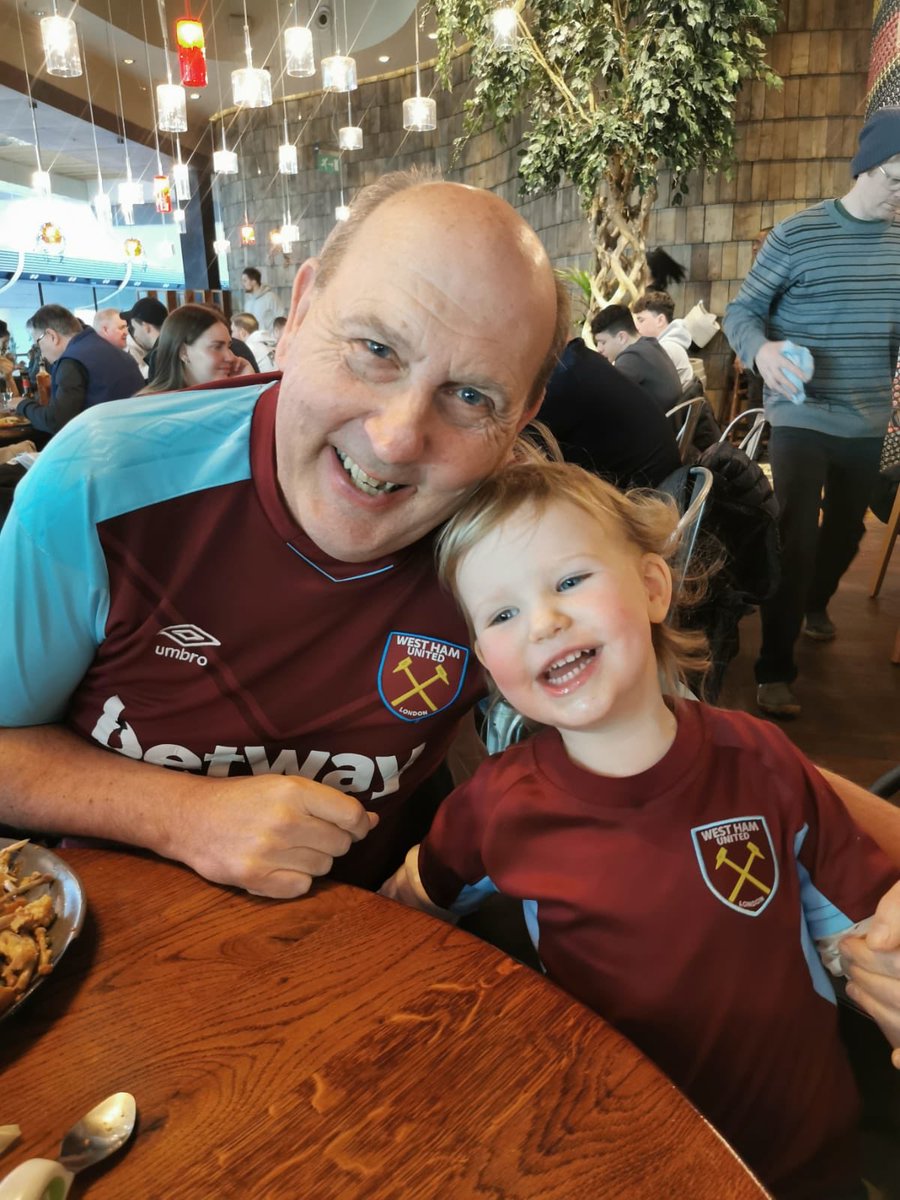 silvervexcebo's tweet image. I lost my Dad on Christmas Eve, after a brave battle with cancer. 

68 years feels far too short, but I’m so thankful I got him as my Dad for 39 years. 

He was the best.

If you’re lucky enough to still have yours, send him a message and tell him you love him. ❤️⚒️