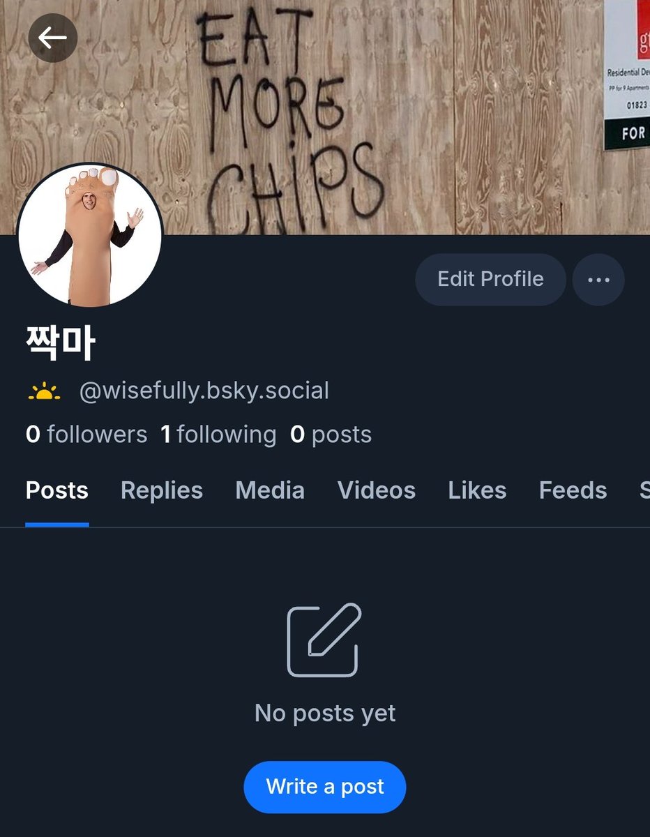 ์ง๋ง tweet media