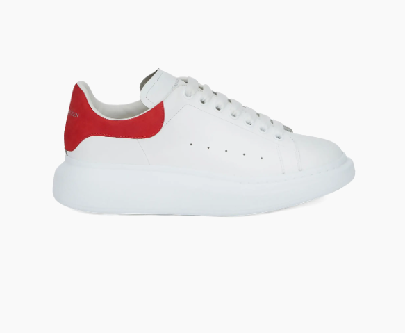 MaravillaThais's tweet image. McQueen Men's Oversized Leather Platform Sneakers
#sneaker #platformsneaker #mcqueen #leathersneaker #saksfifthavenue #ads 

Shop now:
voila.store/g/ddVdxM