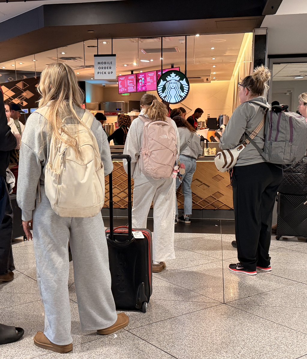 ThoughtCrimes80's tweet image. When did we all decide sweats and pajama pants were the appropriate attire for air travel? 😐 Nobody gives af anymore. 🫠