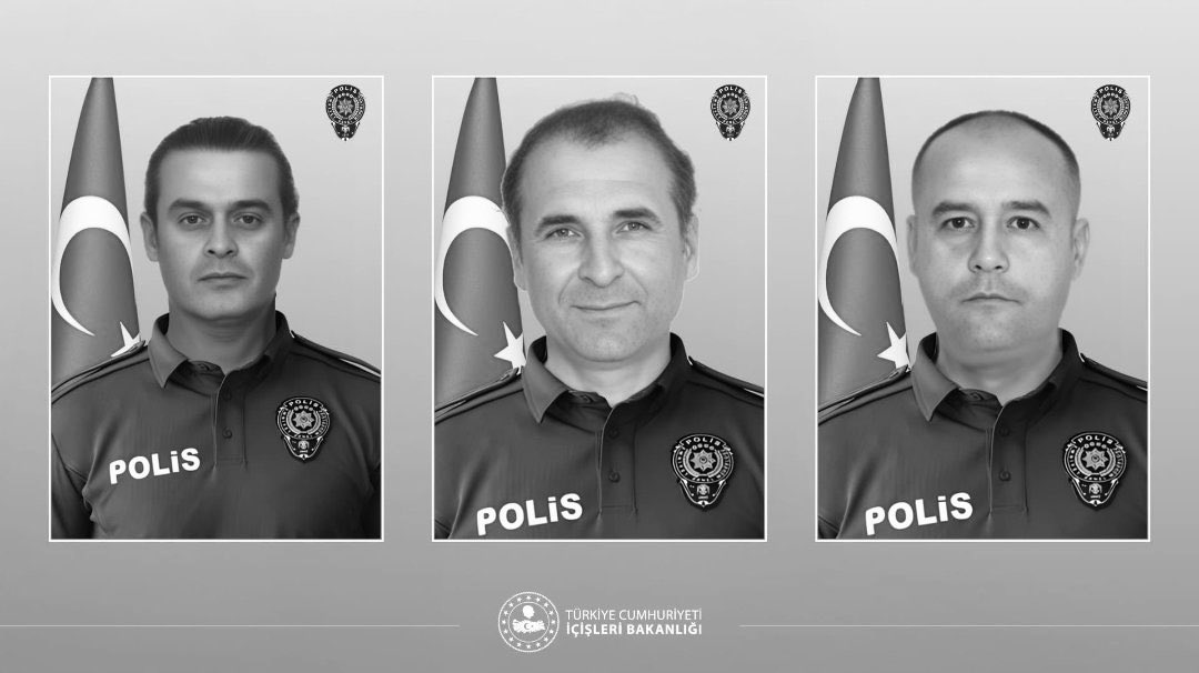 Yalova’da terör örgütü mensuplarına yönelik gerçekleştirilen operasyonda şehit olan kahraman polislerimize Allah’tan rahmet; ailelerine, yakınlarına, Emniyet Teşkilatımıza ve milletimize başsağlığı, yaralı polislerimize ise acil şifalar diliyorum.

#ŞehidinVarTürkiye