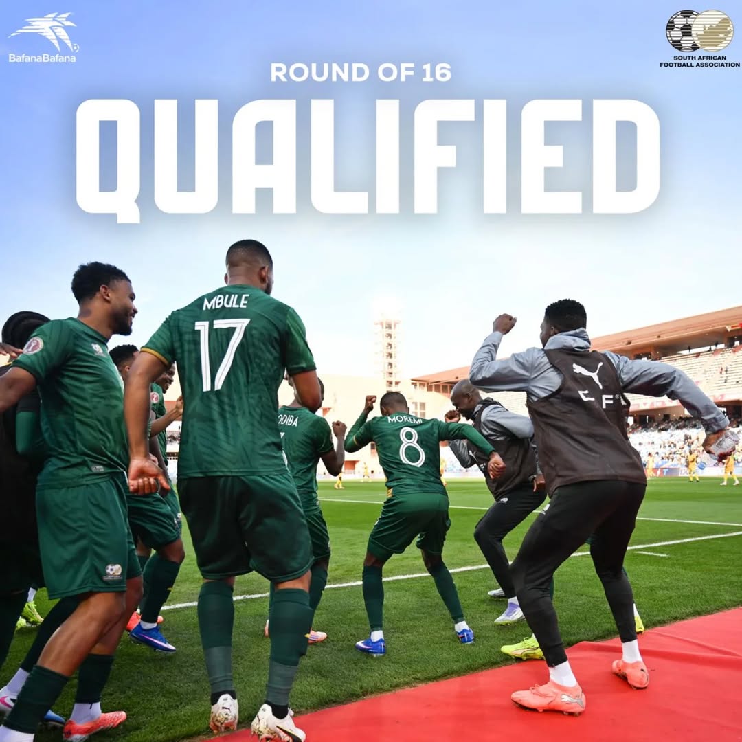 GovernmentZA's tweet image. Congratulations to Bafana Bafana on qualifying for the AFCON knockout stages after a hard-fought victory. 🇿🇦

#BafanaPride #AFCON2025 #ReBafanaKaofela #RSAZIM #ZIMRSA 

Source: Bafana Bafana