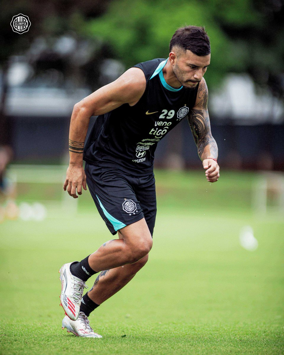 Club Olimpia tweet media