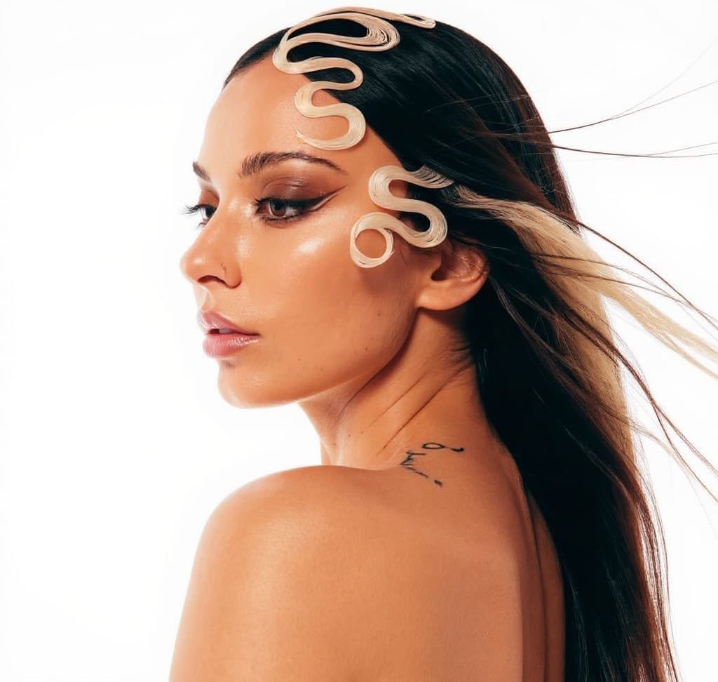 JADEtearoom's tweet image. The Times names JADE’s debut album one of the 25 Best Albums of 2025, at #24:

“It’s always tricky for girl and boy band members to find their voice when they go solo; Harry Styles is the main exception to the rule. But former Little Mix-er JADE absolutely made her mark with her…